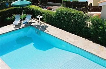 Platzia Villa *